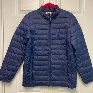 EUC Navy blue light weight puffer coat. M-L